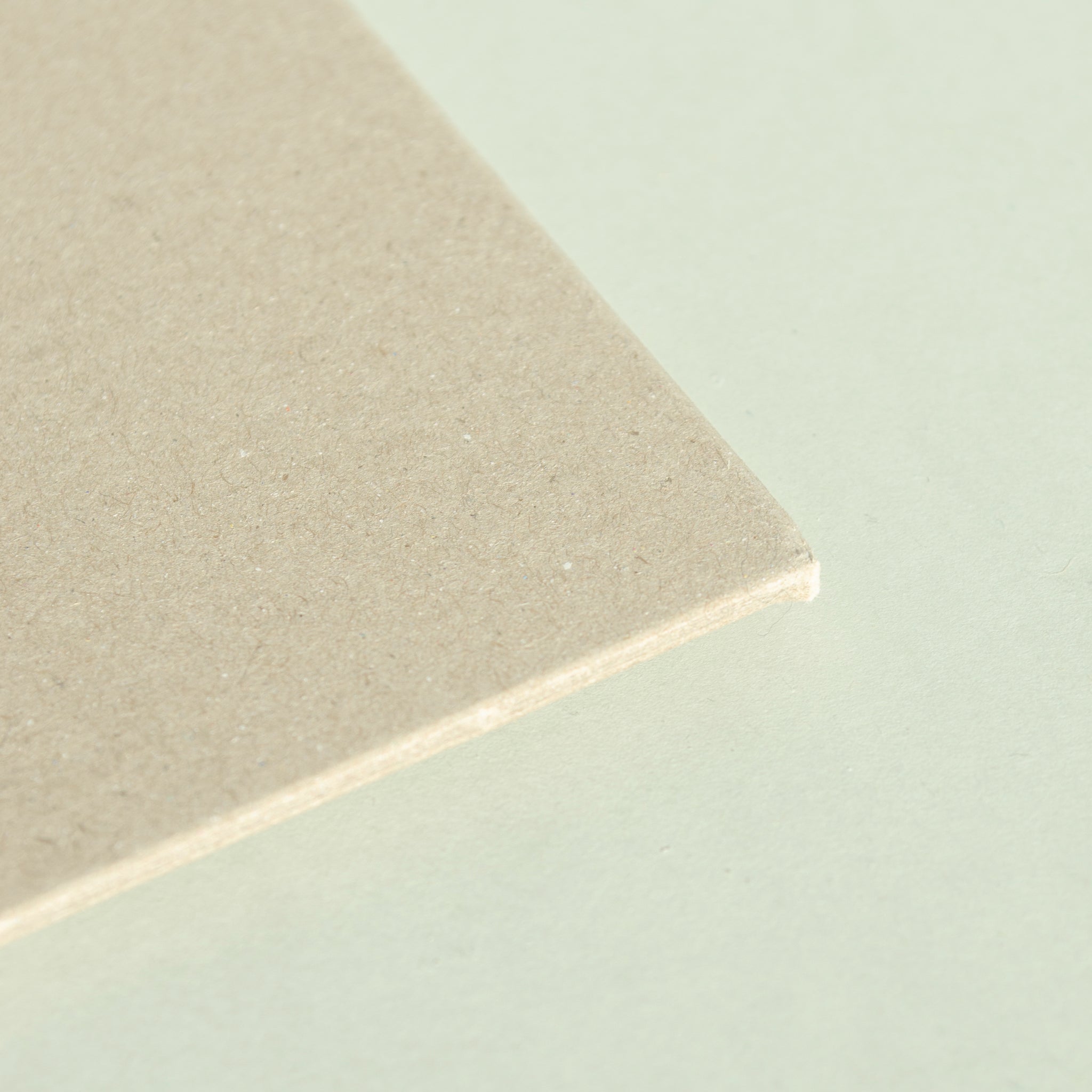 Boxboard (Pasted) 2350um, 1400gsm 69x91cm